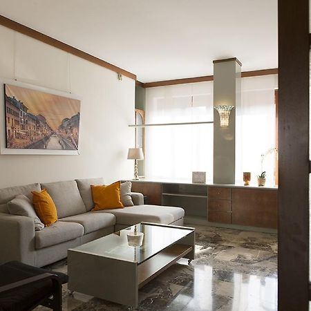 Fiera Monterosa 11 Apartment Milan Ruang foto