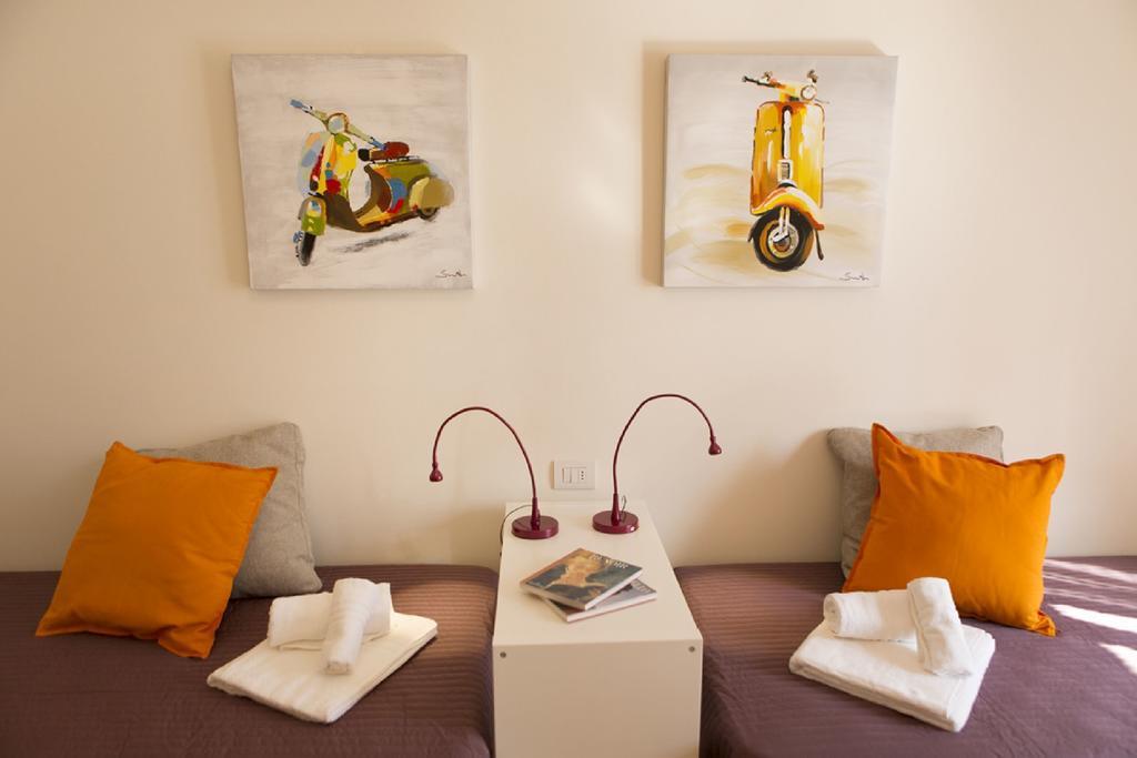 Fiera Monterosa 11 Apartment Milan Ruang foto